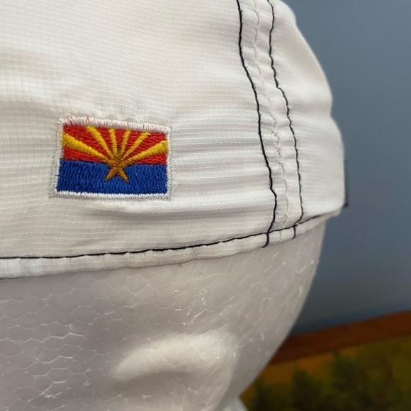 Coyote Lakes Golf Club Members Hat - Picture 4 of 5